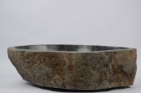 Раковина из речного камня s20-6667